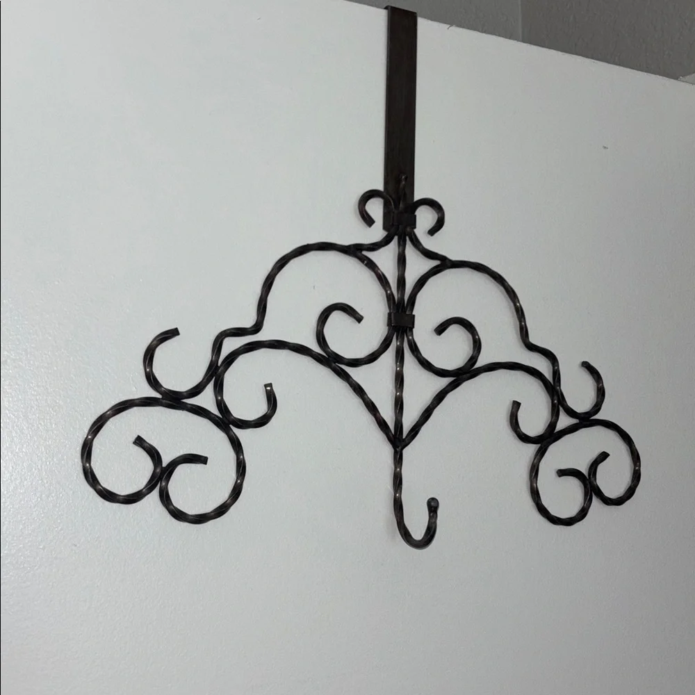Antique bronze Decorative over the door Metal Hook/hanger